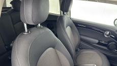 MINI Hatchback 1.5 Cooper Classic 3dr Petrol Hatchback